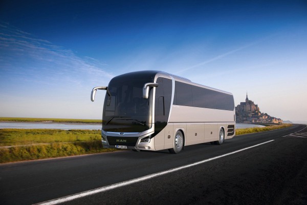 Top 5 Budget-Friendly Summer Destinations for Bus Travel